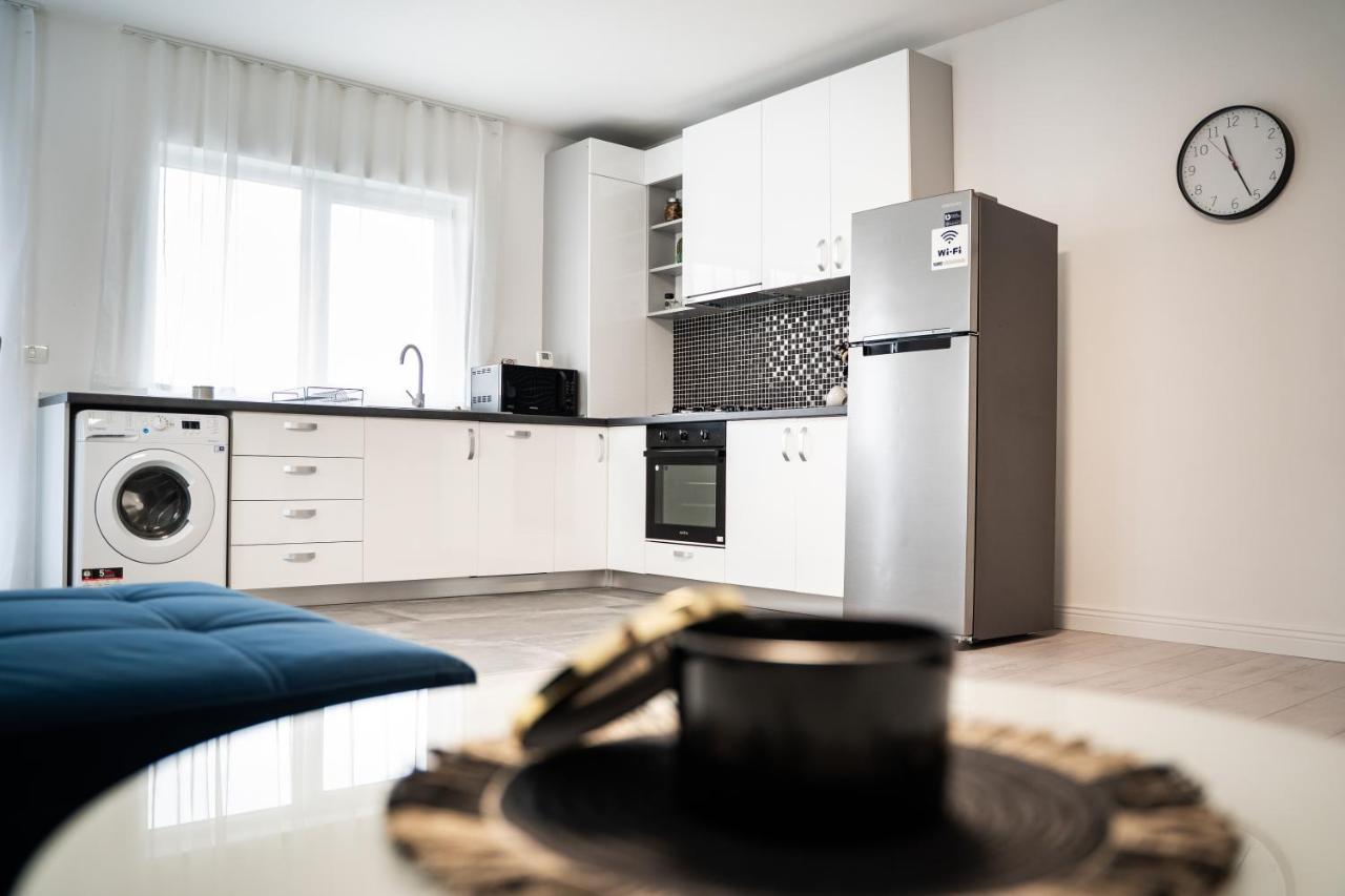 Cozy Apartment In Dumbravita Dumbravita  Экстерьер фото
