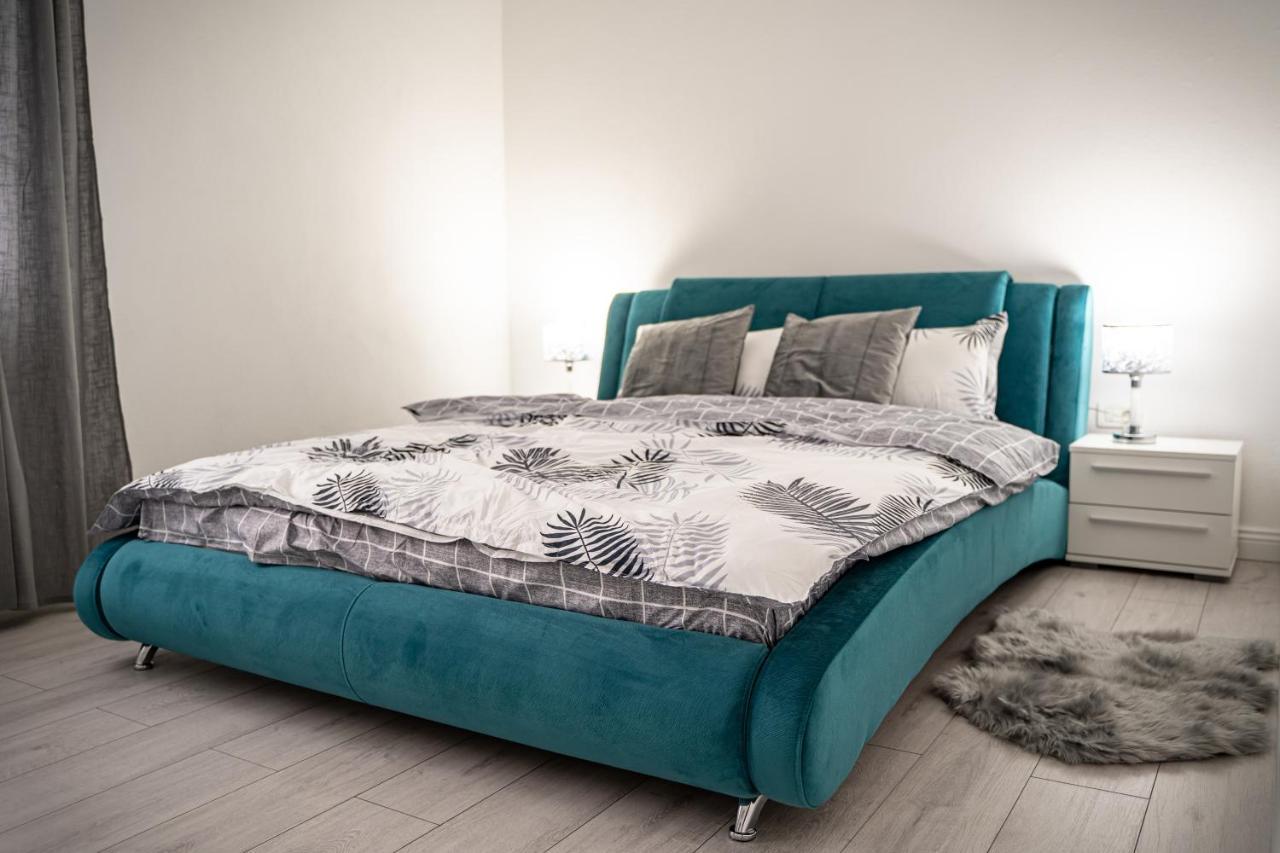 Cozy Apartment In Dumbravita Dumbravita  Экстерьер фото